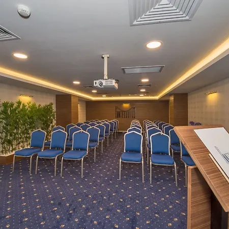 إنتل إسطنبول فندق 4*