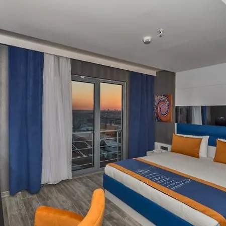 Inntel Hotel